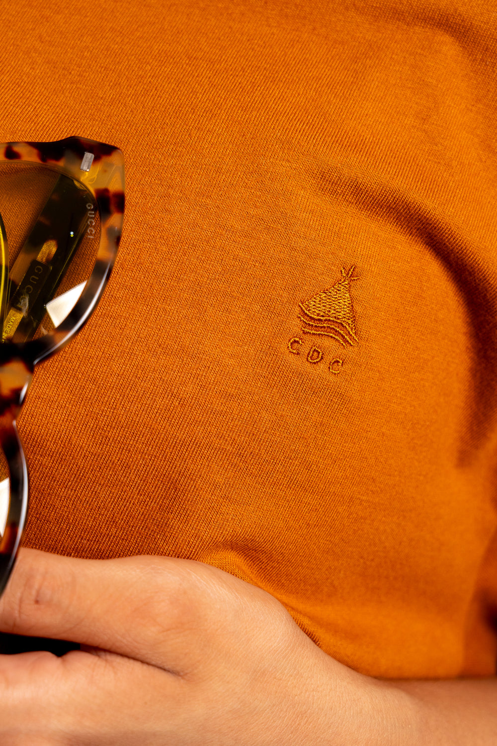 PLAYERA OVERSIZED TERRACOTA CDC RDL