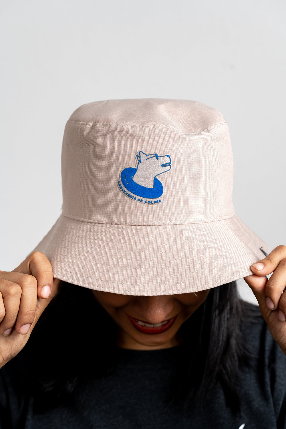 BUCKET HAT TLALCHICHI VERANO BEIGE