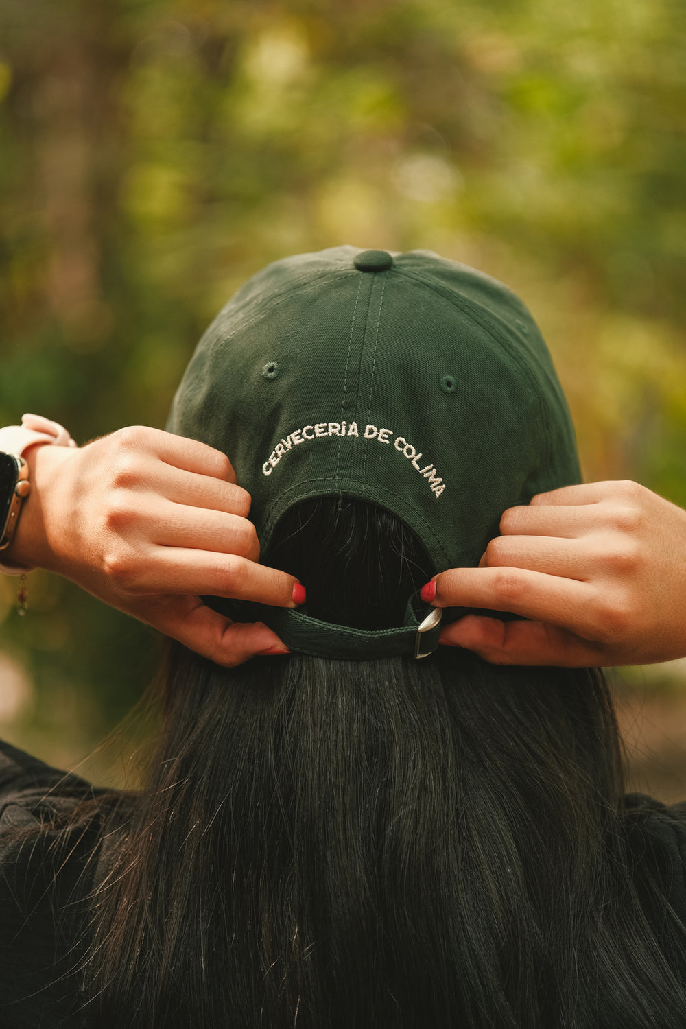 GORRA VERDE BOTELLA LA TIERRA FAVORITA DEL SOL
